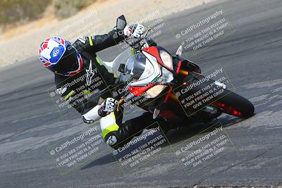 media/Apr-10-2022-SoCal Trackdays (Sun) [[f104b12566]]/Turn 3 Inside (1150am)/